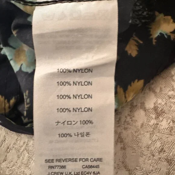 J.Crew 6.5" Tab Swim Short. Never Been Worn/ With Tags Size 33" Black Floral - Picture 7 of 7